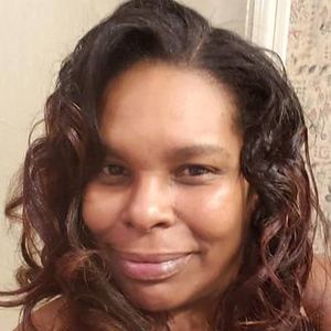 Meet your Posher, Macheera